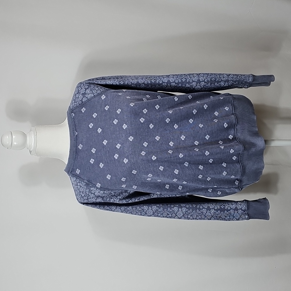 Aerie Blue Floral Raglan Sweatshirt XS Distressed Faded Pullover Soft Crewneck - Picture 2 of 16
